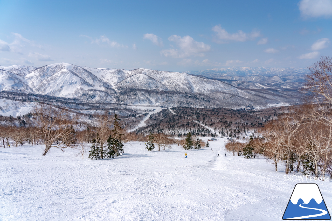 キロロリゾート｜まだまだ山頂は積雪４ｍ超！楽しい春スキー＆スノーボードシーズン到来です(^^)v